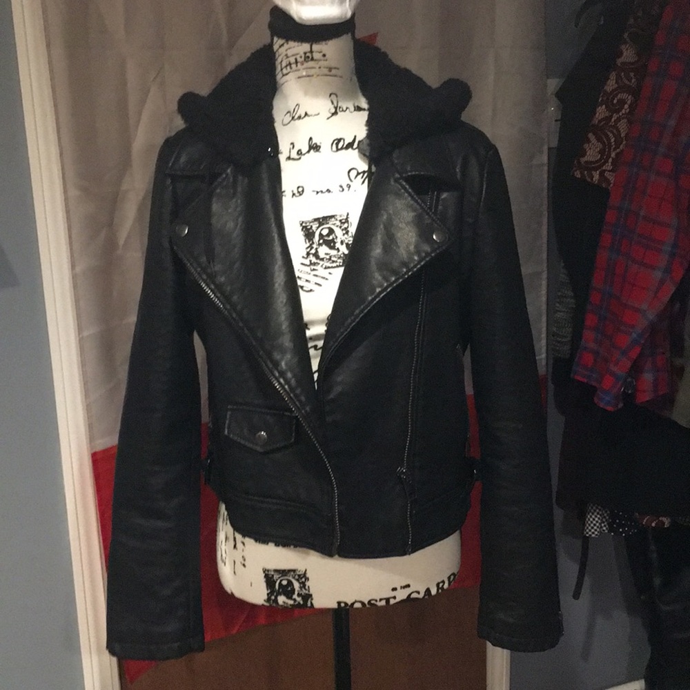 Black Cropped Leather Jacket